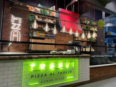 Descoperă oferta de prânz de la restauratul Treevi Pizza al Taglio din Palas Campus!
