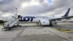 Aterizare de urgență la București a unei aeronave LOT care zbura pe ruta Rhodos-Katovice: un pasager a murit