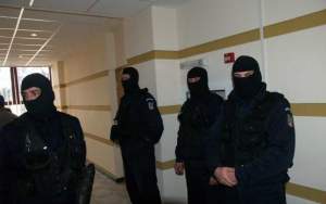 Polițiști din Constanța, condamnați definitiv pentru că au sechestrat și torturat un investigator sub acoperire