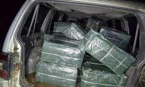 Doi maramureșeni, cercetați pentru contrabandă și 13.460 pachete țigări confiscate