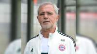 Legendarul fotbalist german Gerd Mueller a murit