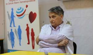 Doctorul Benedek Istvan, care a efectuat primul transplant de măduvă la un bolnav adult în țară, a murit de COVD-19