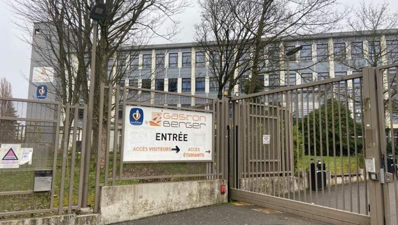 Un elev de liceu din Franța a murit după ce a suferit un infarct în timpul unei probe de Bacalaureat