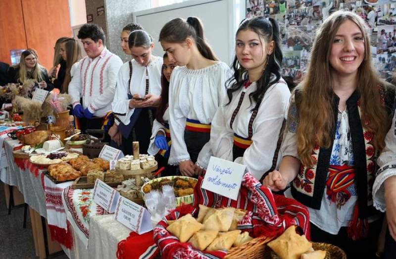 Peste 50 de preparate înscrise la concursul de produse tradiționale de la USV Iași