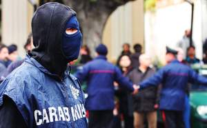 Omerta. Mai mulți lideri mafioți din Italia vor fi eliberați din cauză că victimele nu depun plângeri