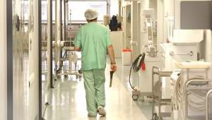 Zece cadre medicale de la Spitalul de Neurochirurgie Iași, infectate cu noul coronavirus