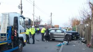 Surse: Șoferița care a ucis două fete în Capitală ar fi consumat alcool înainte să se urce la volan