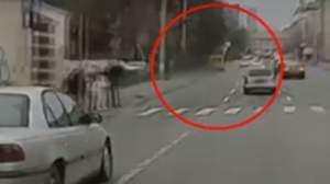 Profesor universitar din Cluj-Napoca, ucis pe trotuar de o mașină care a încercat să evite un biciclist (VIDEO)
