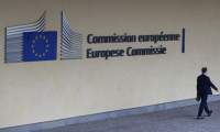 Comisia Europeană: România continuă să înregistreze dezechilibre excesive