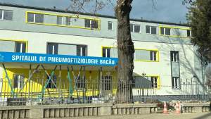 Angajați ai Spitalului de Pneumoftiziologie Bacău, trimişi în judecată pentru luare de mită