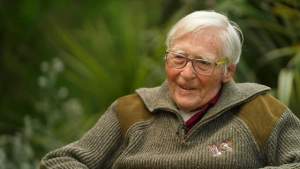 Omul de știință britanic James Lovelock, supranumit „profetul climatului”, a murit la vârsta de 103 ani
