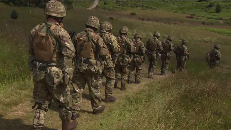 Oficial Marea Britanie: Trupele britanice ar putea fi trimise în Ucraina pentru a ajuta la pregătirea soldaților