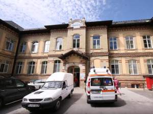 Tragedie: Patru bebeluși ar fi murit la Spitalul Județean din Cluj-Napoca din cauza unor infecții spitalicești. Acuzațiile părinților