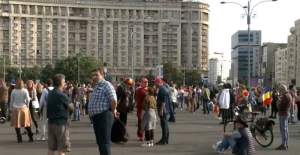 Doi participanți la protestul de vineri, din Capitală, duși la secția de Poliție