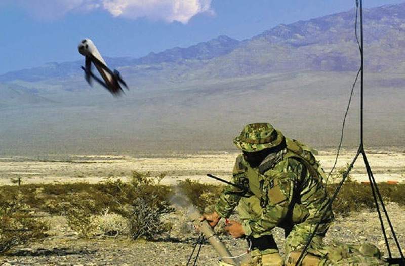 România cumpără drone kamikaze. Romtehnica a lansat o licitație restrânsă