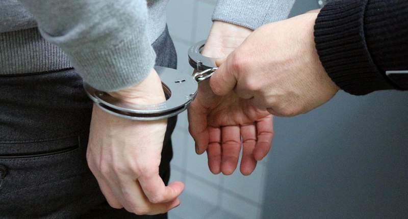 Un român condamnat în Finlanda a fost reținut de polițiștii din Vâlcea: ar fi cauzat un prejudiciu de 25.000 de euro
