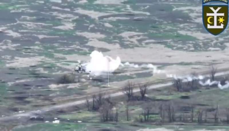 Momente dramatice cu doborârea unui elicopter rusesc de către antiaeriana ucraineană (VIDEO)