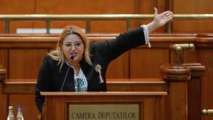 Diana Șoșoacă s-a înscris în Partidul S.O.S România