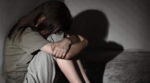 Argeșean reținut după ce a violat de două ori o fetiță de 11 ani