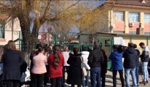 Dosar penal pentru directoarea liceului din Dăbuleni