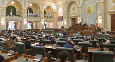 Senatorii au respins proiectul de lege privind desființarea Secției Speciale