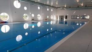 Studiu de caz – bazine de înot: Bolojan, șapte piscine semi-olimpice în 2 ani; Chirica, vorbe goale în trei ani