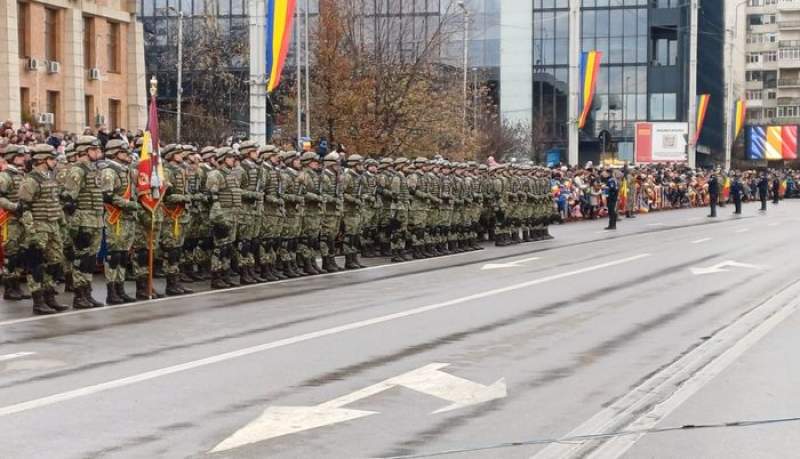 Parada militară de Ziua Națională a României, la Iași (VIDEO LIVE)