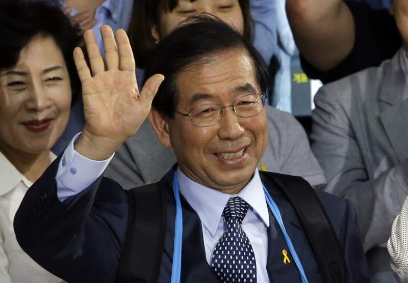 Primarul capitalei sud-coreene Seul, găsit mort după ce fusese dat dispărut de fiica sa