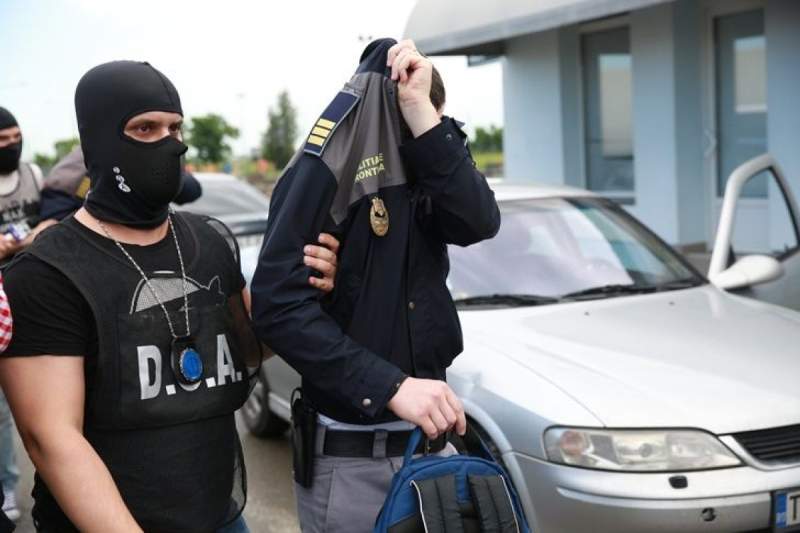 DNA a început urmărirea penală față de 24 de angajați ai Poliției de Frontieră Nădlac, pentru corupție