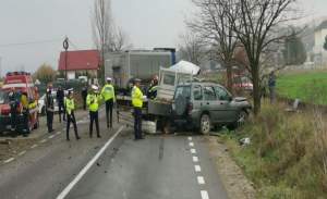 Grav accident rutier la intrarea în Onești: patru mașini, printre care și un TIR, implicate