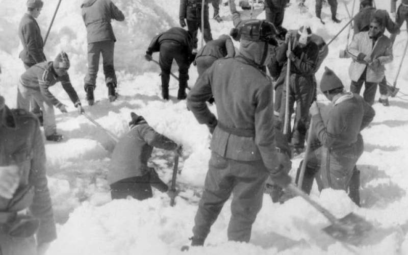 44 de ani de la  cea mai mare tragedie montană din România: 23 de elevi și profesori au pierit în urma unei avalanșe