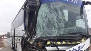 Autocar cu 29 de copii, răsturnat la Râșnov: a fost activat PLANUL ROȘU de intervenție
