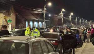 Bătaie cu topoare în Sighetu Marmației. Mai mulți indivizi sunt căutați de poliție după ce s-au încăierat în fața unui supermarket