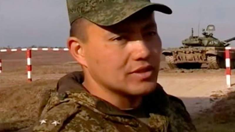 Armata ucraineană a început vânătoarea „Măcelarului din Bucea”, locotenent-colonelul rus Azatbek Omurbekov