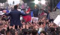 Protest inspirat de mișcările de stradă din România, la Tirana: peste 100.000 de albanezi cer alegeri libere (VIDEO)