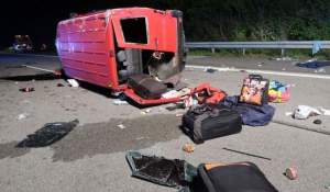 Microbuz cu români, implicat într-un grav accident, în Germania: o femeie a murit pe loc după ce a fost aruncată prin parbriz