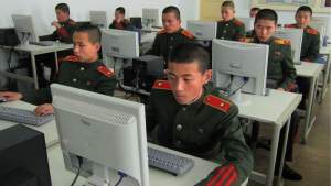 Hackerii nord-coreeni au furat planurile de război elaborate de SUA și Coreea de Sud