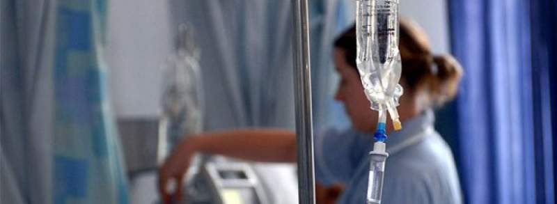 Mai multe spitale din ţară limitează programul de vizitare a pacienţilor