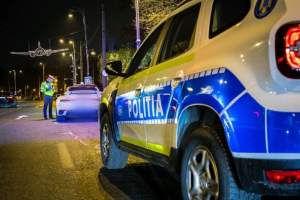 Arestat preventiv după ce a încercat să mituiască un polițist cu 12.000 de euro: individul era cercetat penal într-un dosar de furt