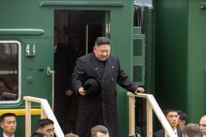 Președintele Coreei de Nord, Kim Jong Un, ar fi plecat spre Rusia, anunţă televiziunea sud-coreeană