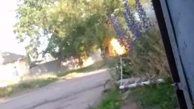 Imagini de război. Soldați ruși prinși într-un depozit de muniție ce a luat foc: „Nu scăpăm de aici” (VIDEO)