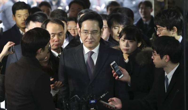 Moștenitorul Samsung, arestat sub acuzația de corupție