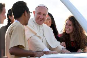 Papa Francisc: Sexul este unul dintre lucrurile frumoase pe care Dumnezeu le-a dăruit omului