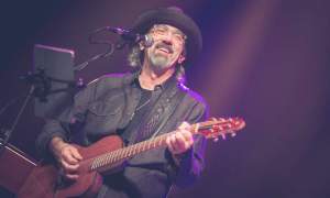Fostul chitarist al trupei Dire Straits, Jack Sonni, a murit la vârsta de 68 de ani