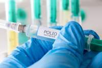 Primul caz de poliomielită din SUA după aproape 10 ani, înregistrat în New York. Din cauza bolii, pacientul a dezvoltat o paralizie