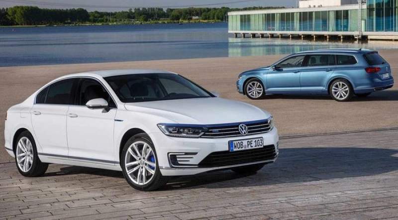 Volkswagen oferă bonusuri de până la 10.000 de euro șoferilor care vor să își schimbe mașina