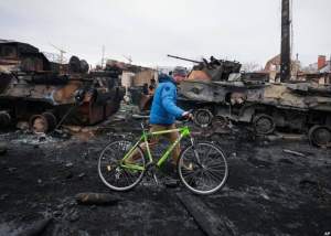 CNN: Moralul trupelor rusești care au invadat Ucraina este în scădere. Prizonierii vorbesc de „crimele” comise și îi cer lui Putin să oprească războiul