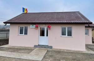 Încă o familie sărmană din Iași a primit în dar o casă, prin proiectul „Casa Share”