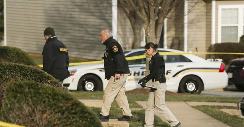 Bărbat de culoare împușcat de un polițist american în timp ce vorbea la 911: a confundat telefonul din mâna victimei cu un pistol