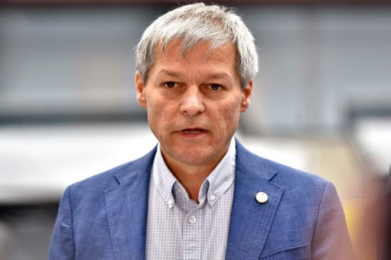 Dacian Cioloș și-a anunțat candidatura la șefia USR PLUS